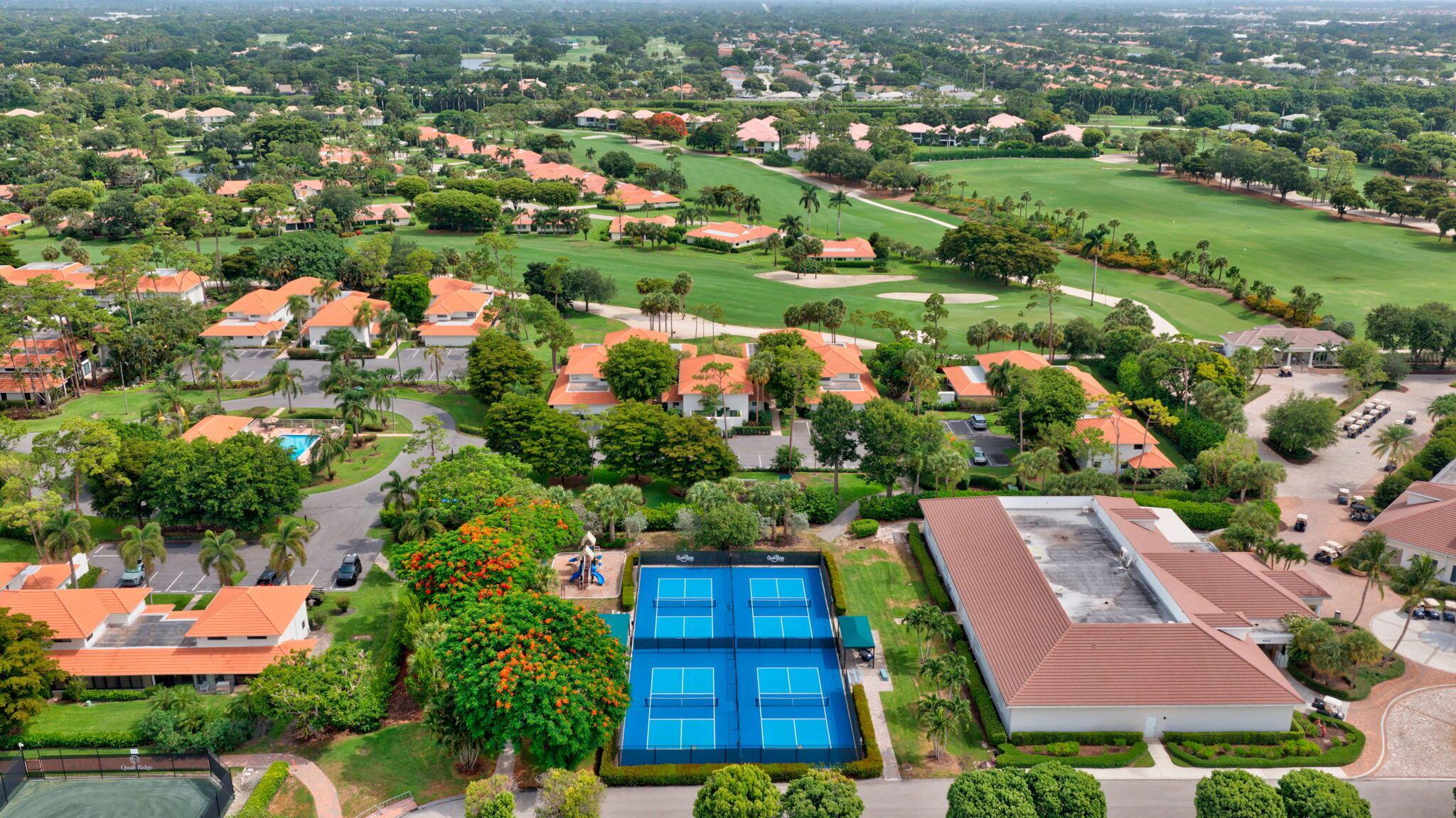 QUAIL RIDGE CONDO 11 - Residential