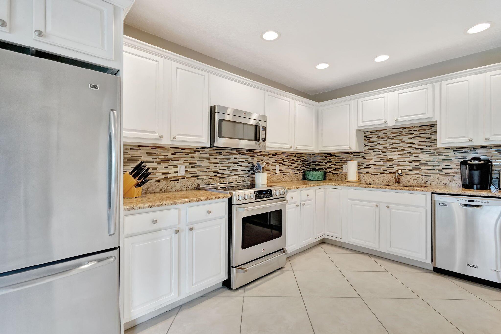 QUAIL RIDGE CONDO 11 - Residential