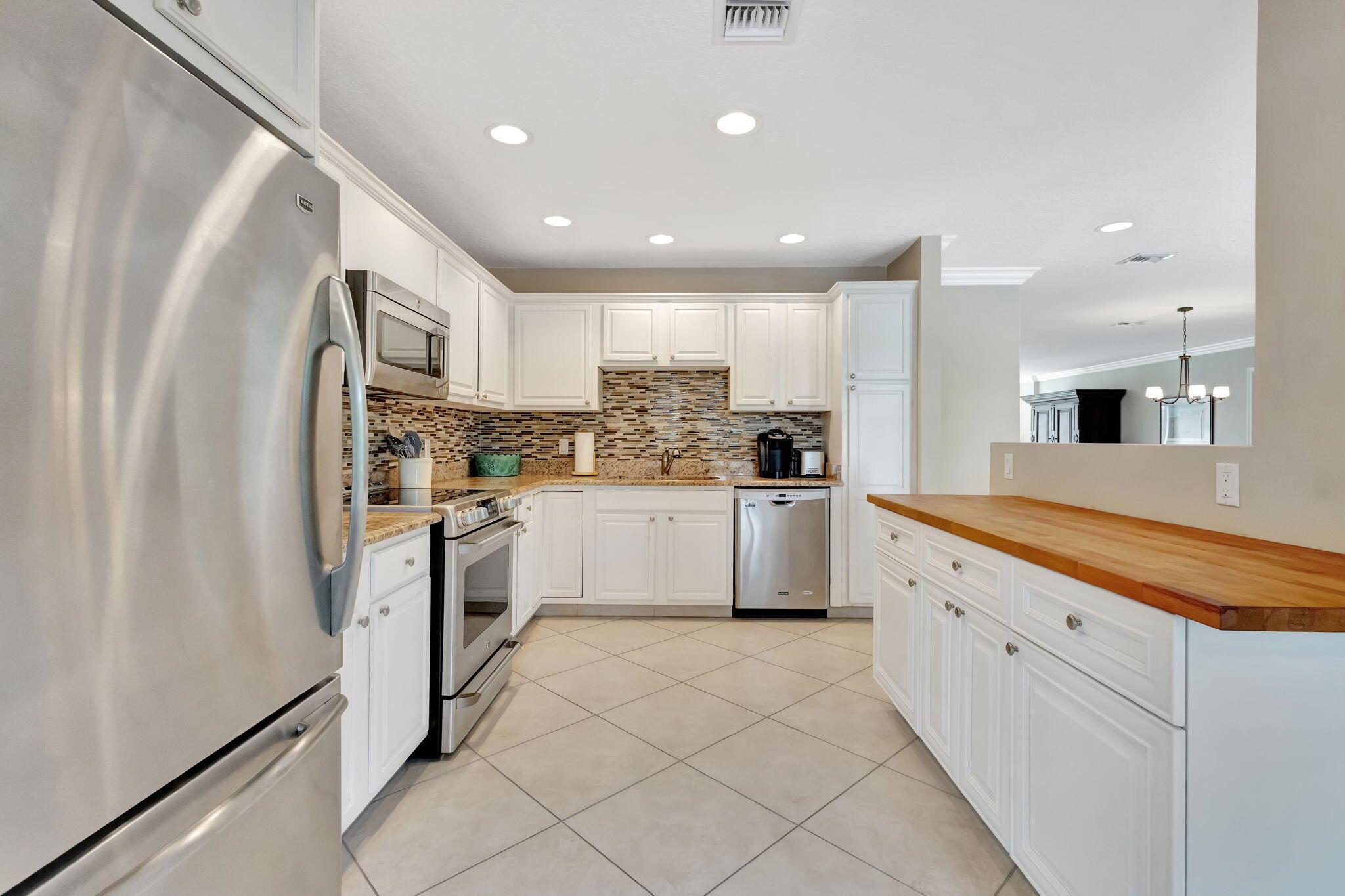 QUAIL RIDGE CONDO 11 - Residential