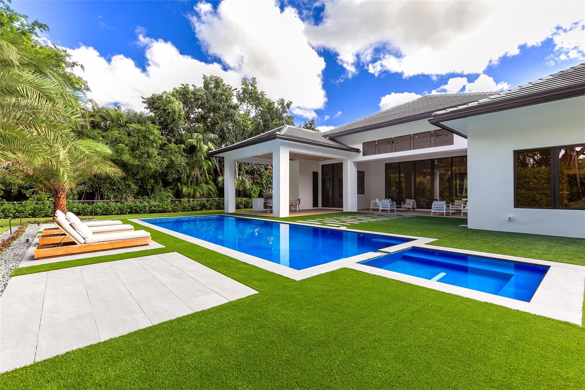 Pine Tree Golf Club Amd U - Residential