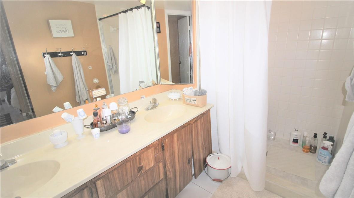 Sherwood Lakes - Residential