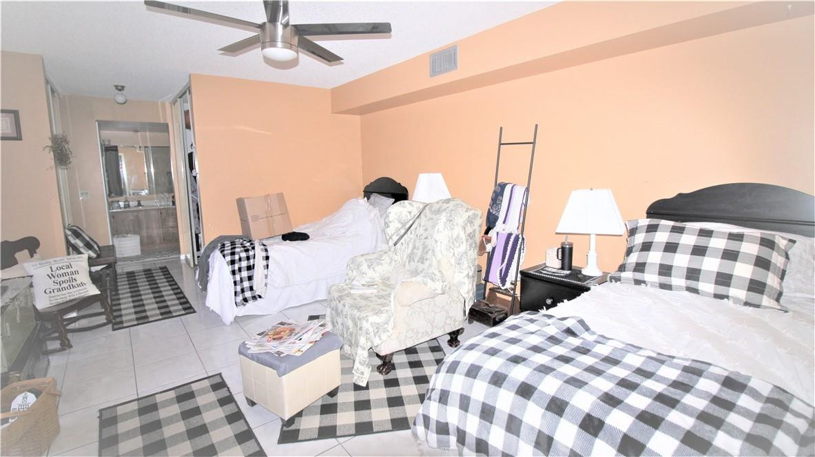 Sherwood Lakes - Residential