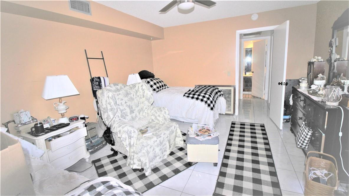 Sherwood Lakes - Residential