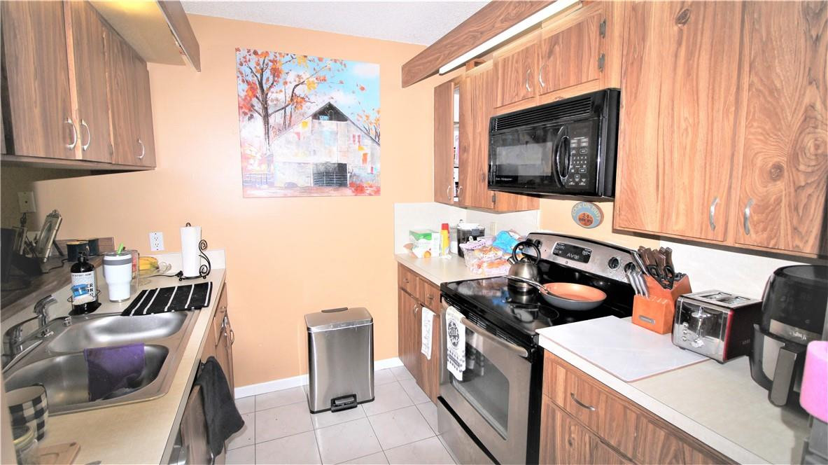 Sherwood Lakes - Residential