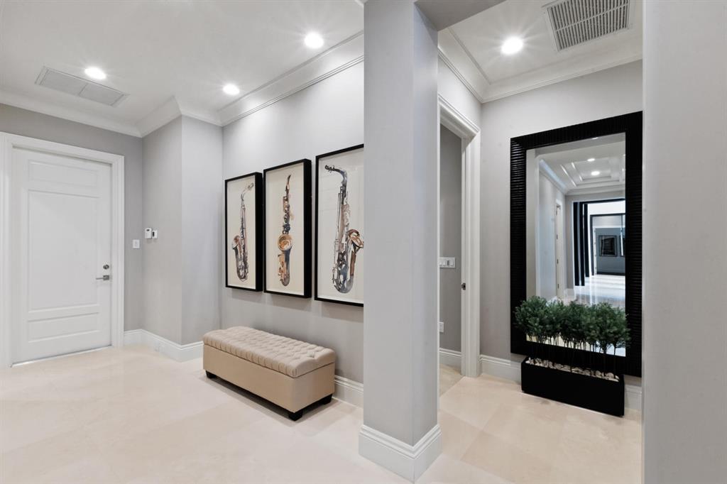 OLD PALM PL 4 - Residential