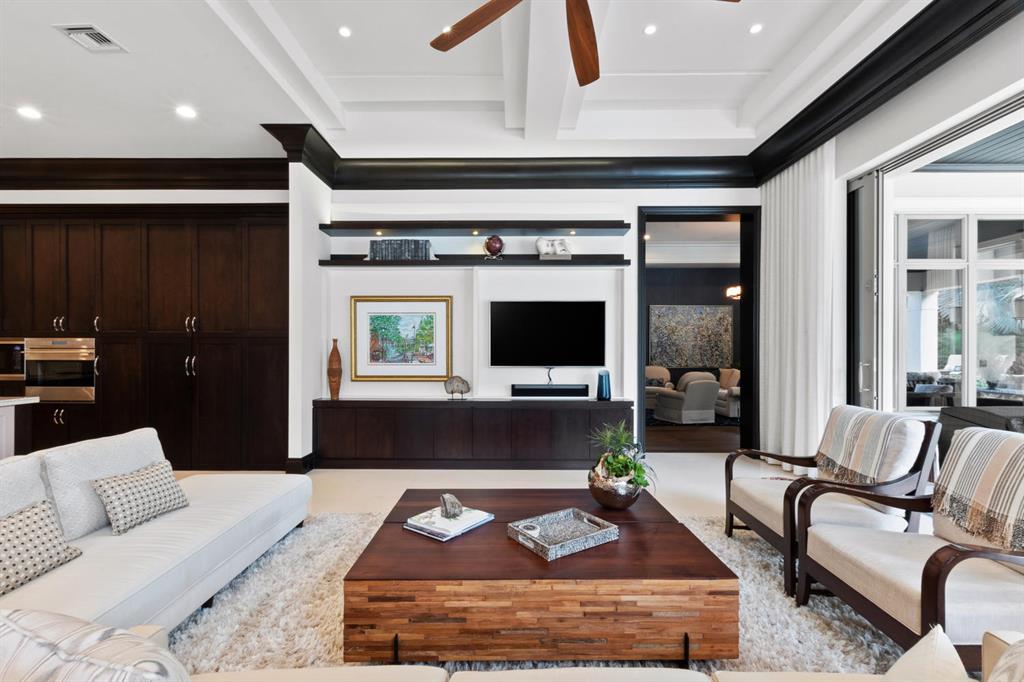 OLD PALM PL 4 - Residential