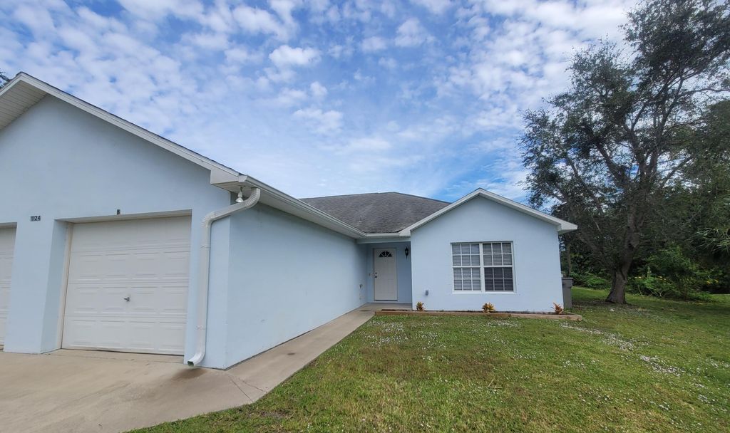Photo of 11124 Hotchkiss Drive #B, Sebastian, FL 32958 (MLS # R10999501)