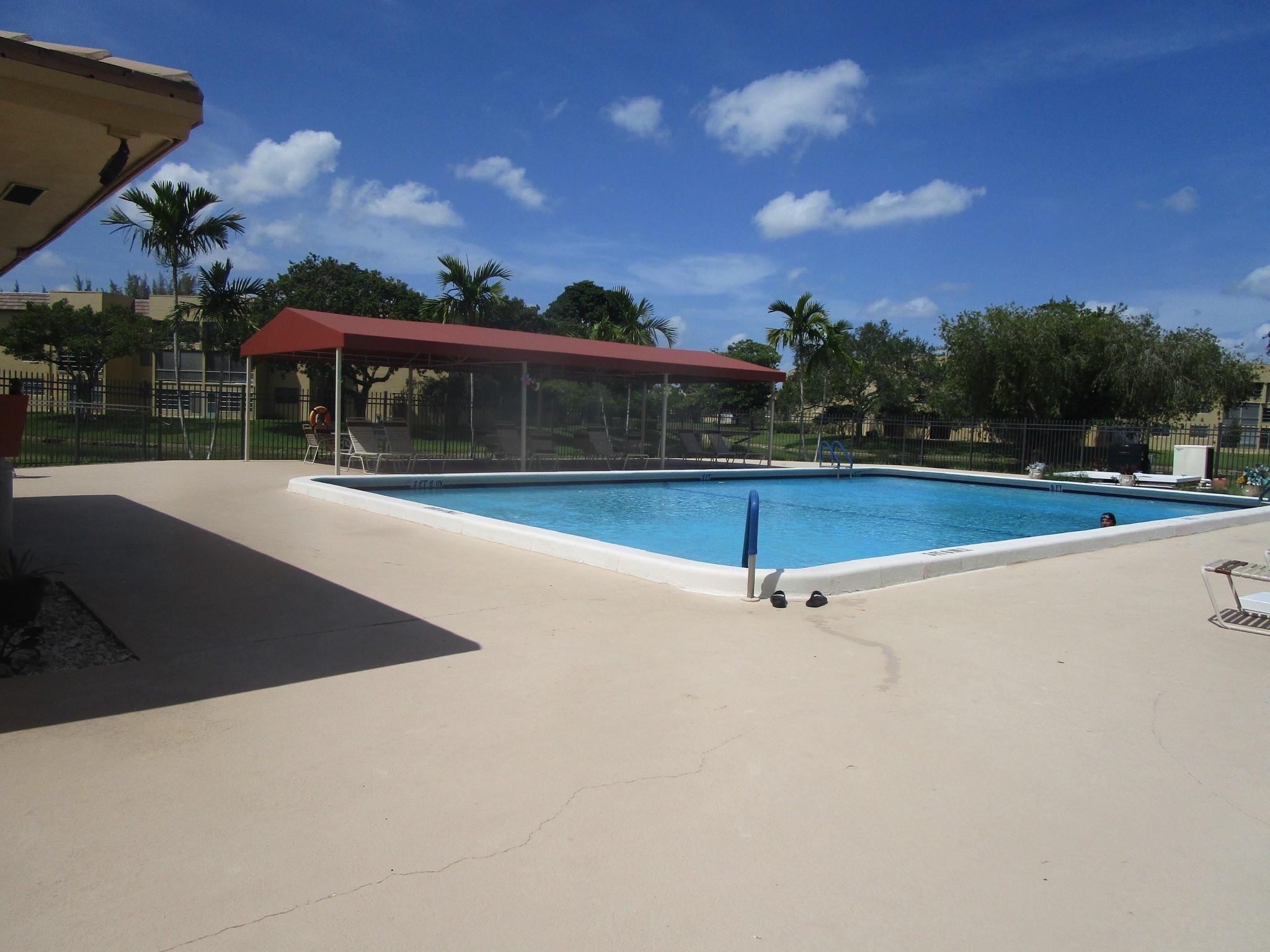 BERMUDA CLUB - Residential