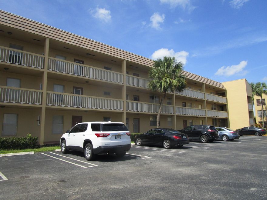 Beautiful Condo Living at its best, this unit looks like a model! Located at Bermuda Club in this Tamarac 55+ community with lots of amenities. This spacious unit boasts 2 bedrooms 2 bathrooms, completely refurbished with updated kitchen, new appliances, freshly painted, new laminate wood floors and huge enclosed balcony overlooking the water. Buyer will need 25% down payment. Association has age restriction of 55+, no residents under 18 allow, 675 minimum credit score, $30,000 yearly combined income and 40% or less debt to income ratio. Buyer has to pays a refundable $1,000 deposit to association w/application. Corporate Buyers are allowed, and it is ok To Lease after 1 year of ownership. This one will not last long...Easy to show, see show assist.