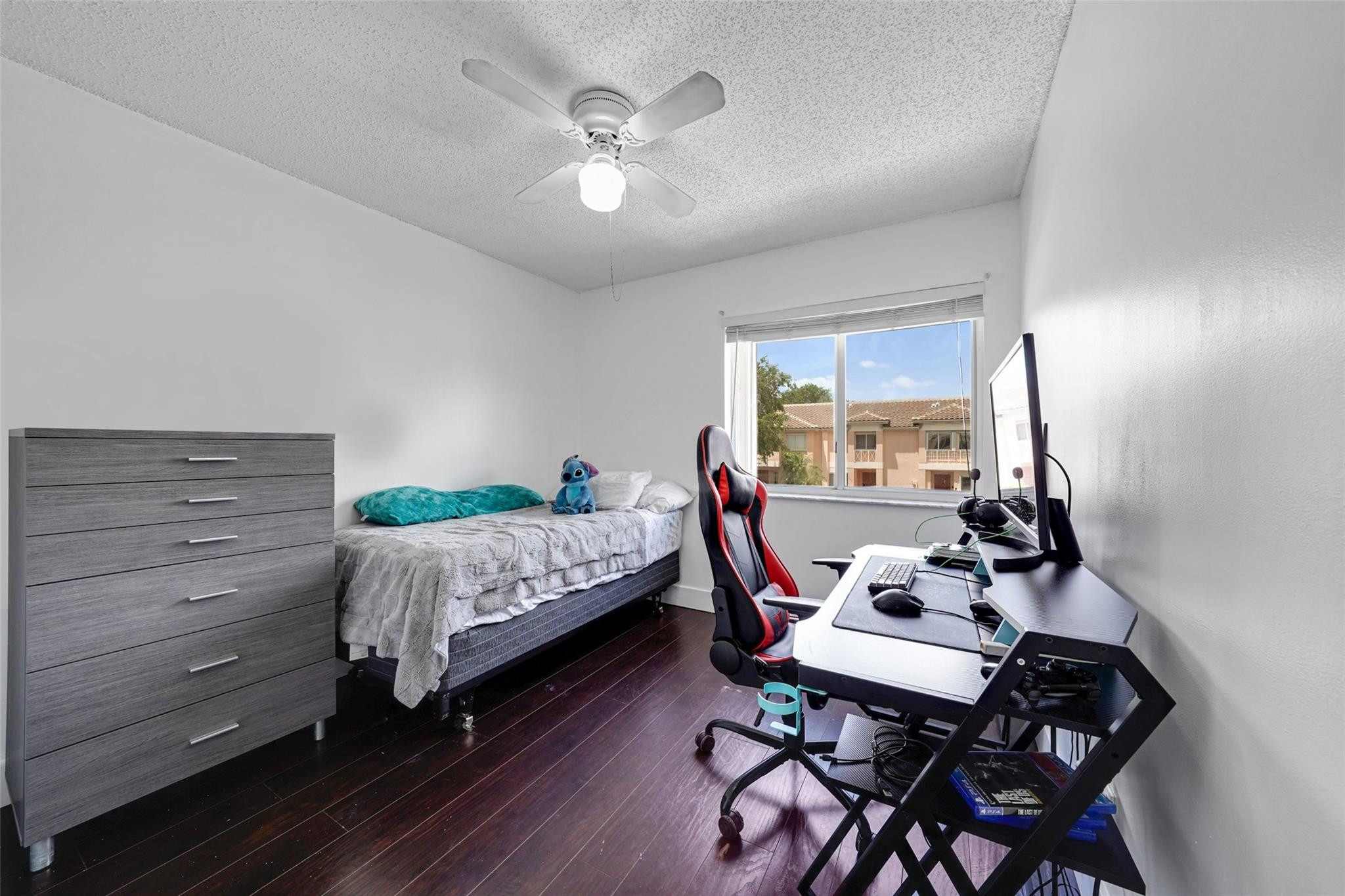 Malibu Bay - Residential