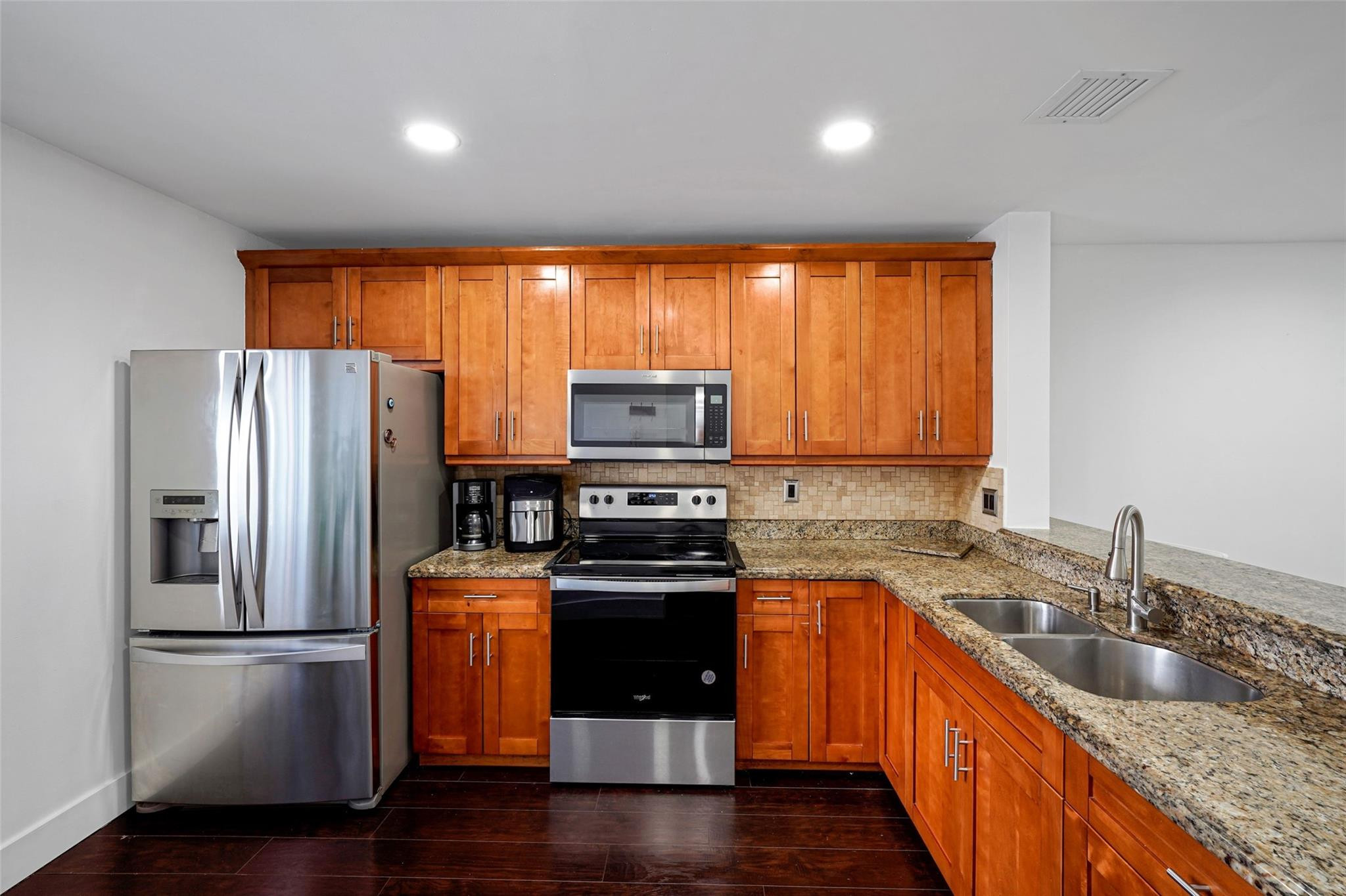 Malibu Bay - Residential