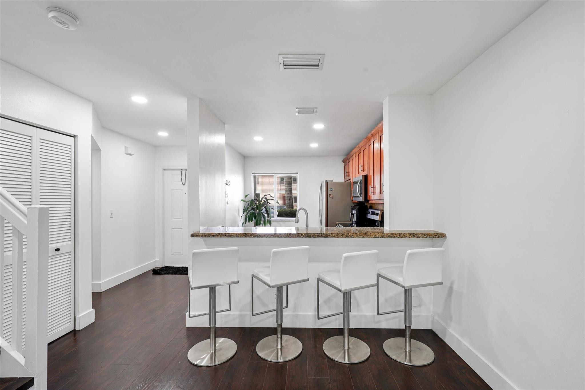 Malibu Bay - Residential