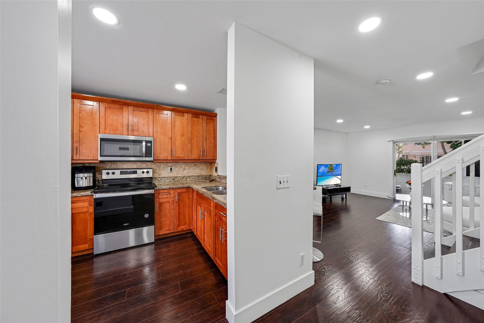 Malibu Bay - Residential