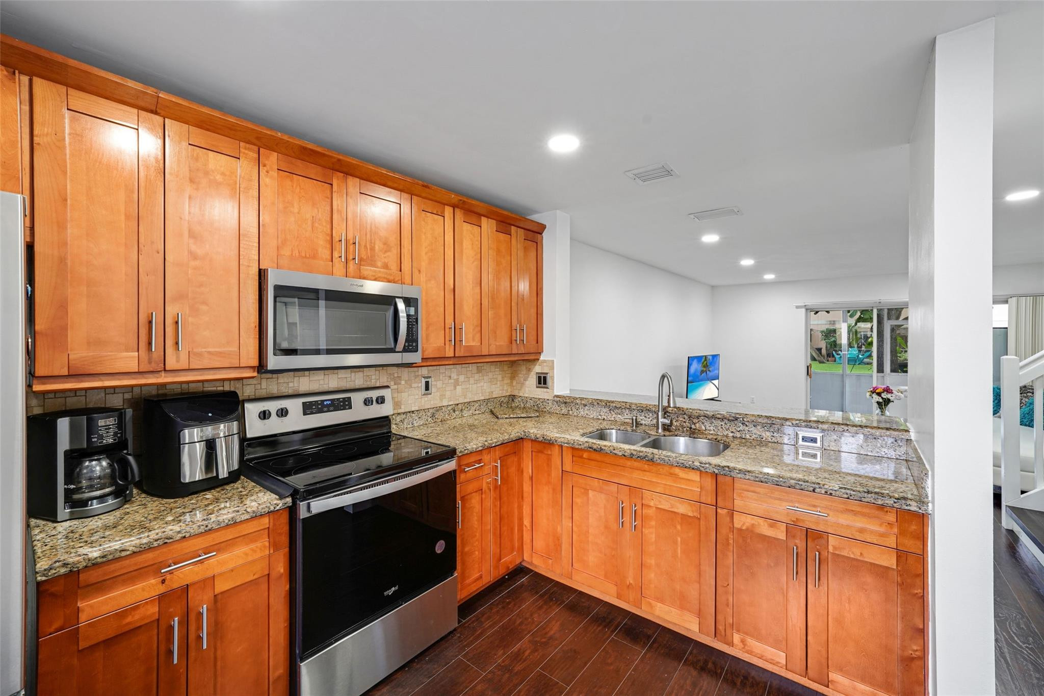 Malibu Bay - Residential