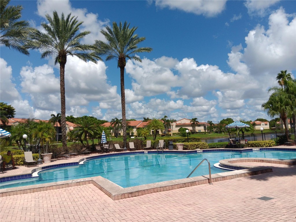 Royal Poinciana - Residential