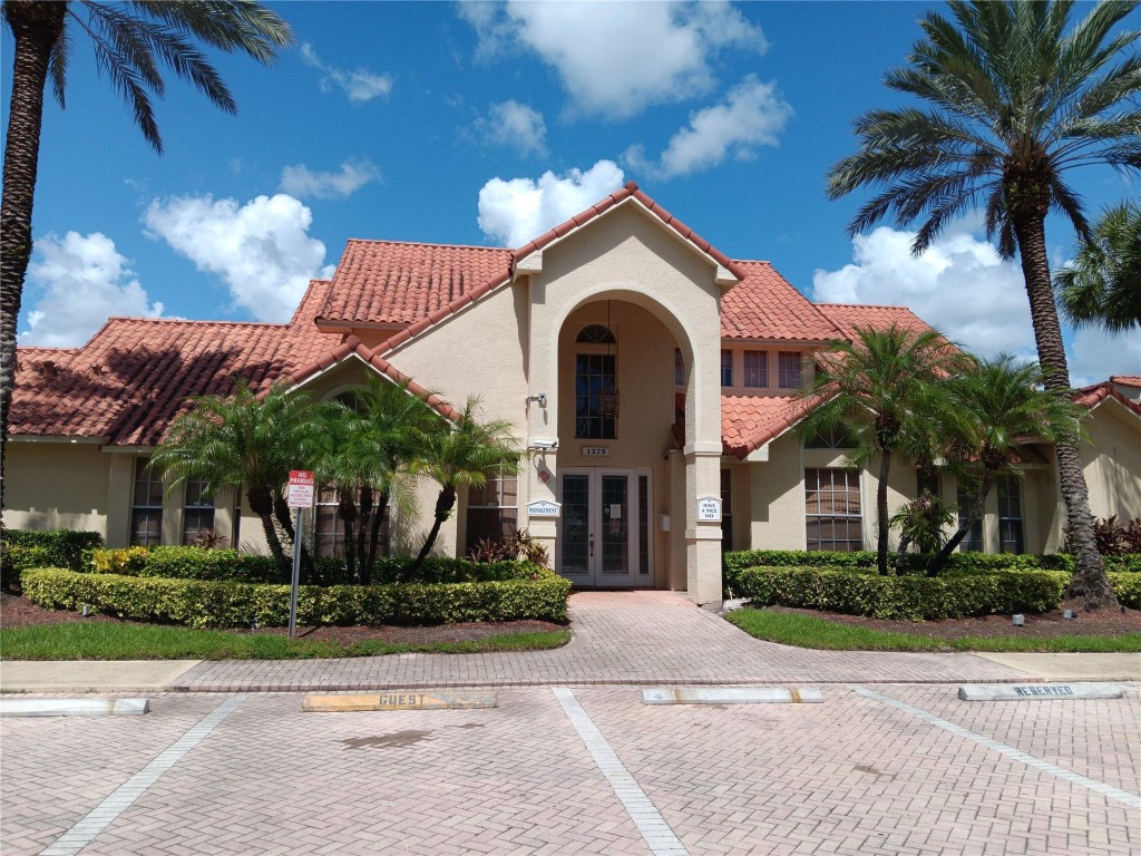 Royal Poinciana - Residential