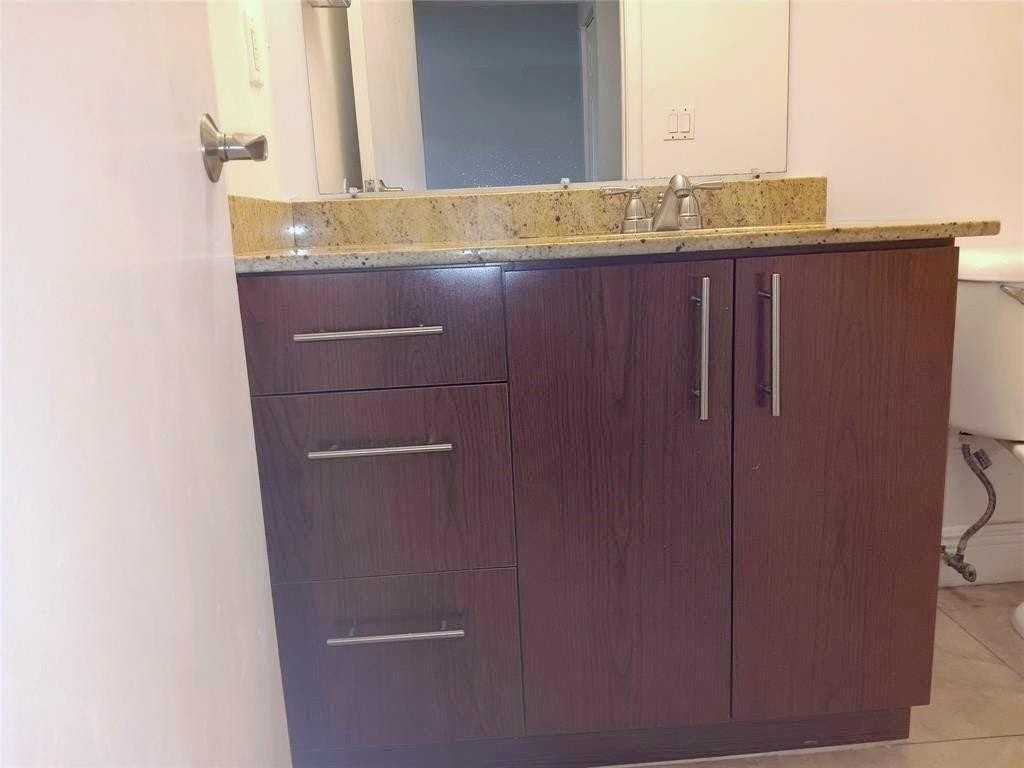 Royal Poinciana - Residential