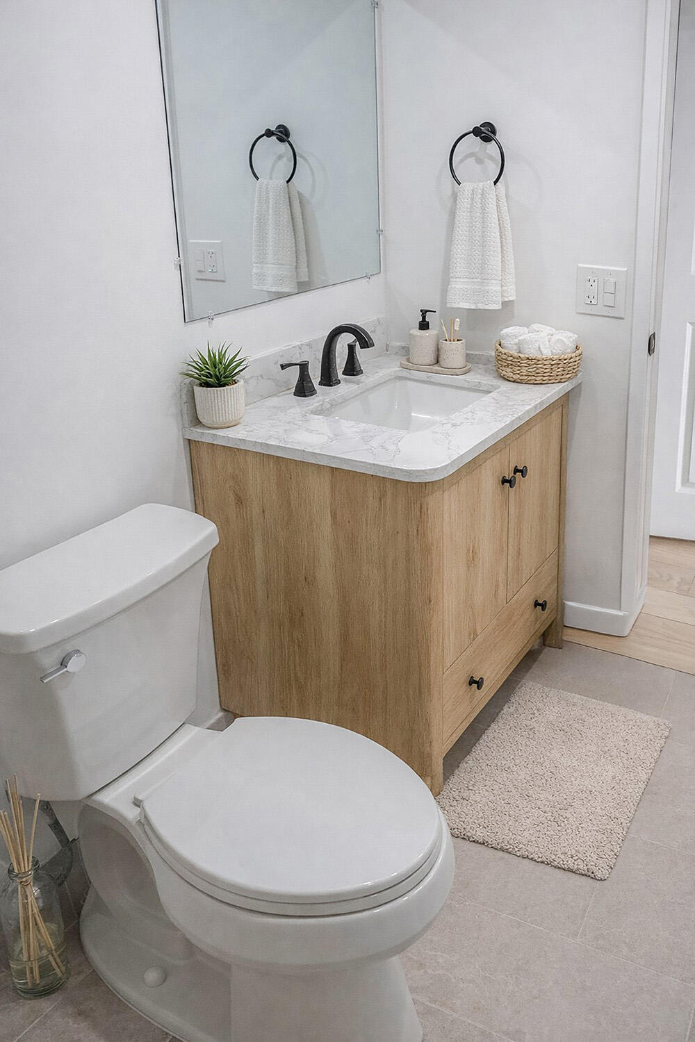 NO 18 PALM-AIRE COUNTRY C - Residential Lease