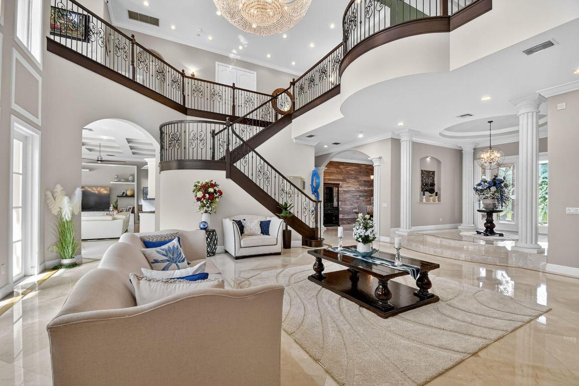 Lexington of Sherbrooke - Residential