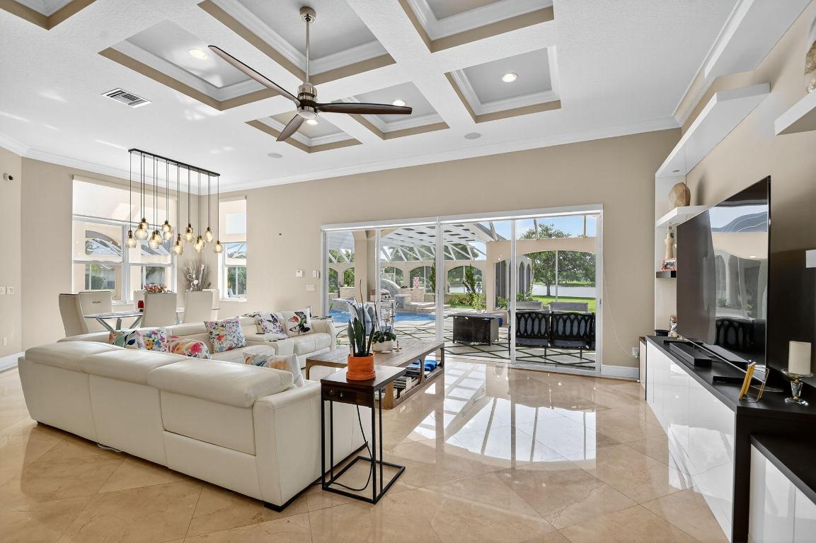 Lexington of Sherbrooke - Residential