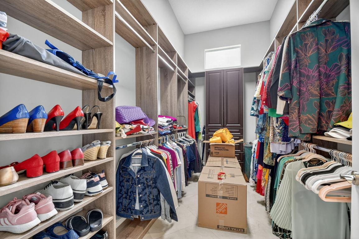 Lexington of Sherbrooke - Residential