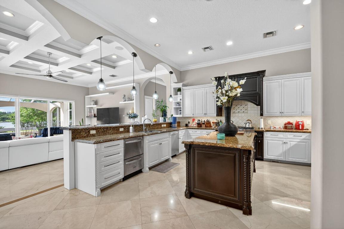 Lexington of Sherbrooke - Residential