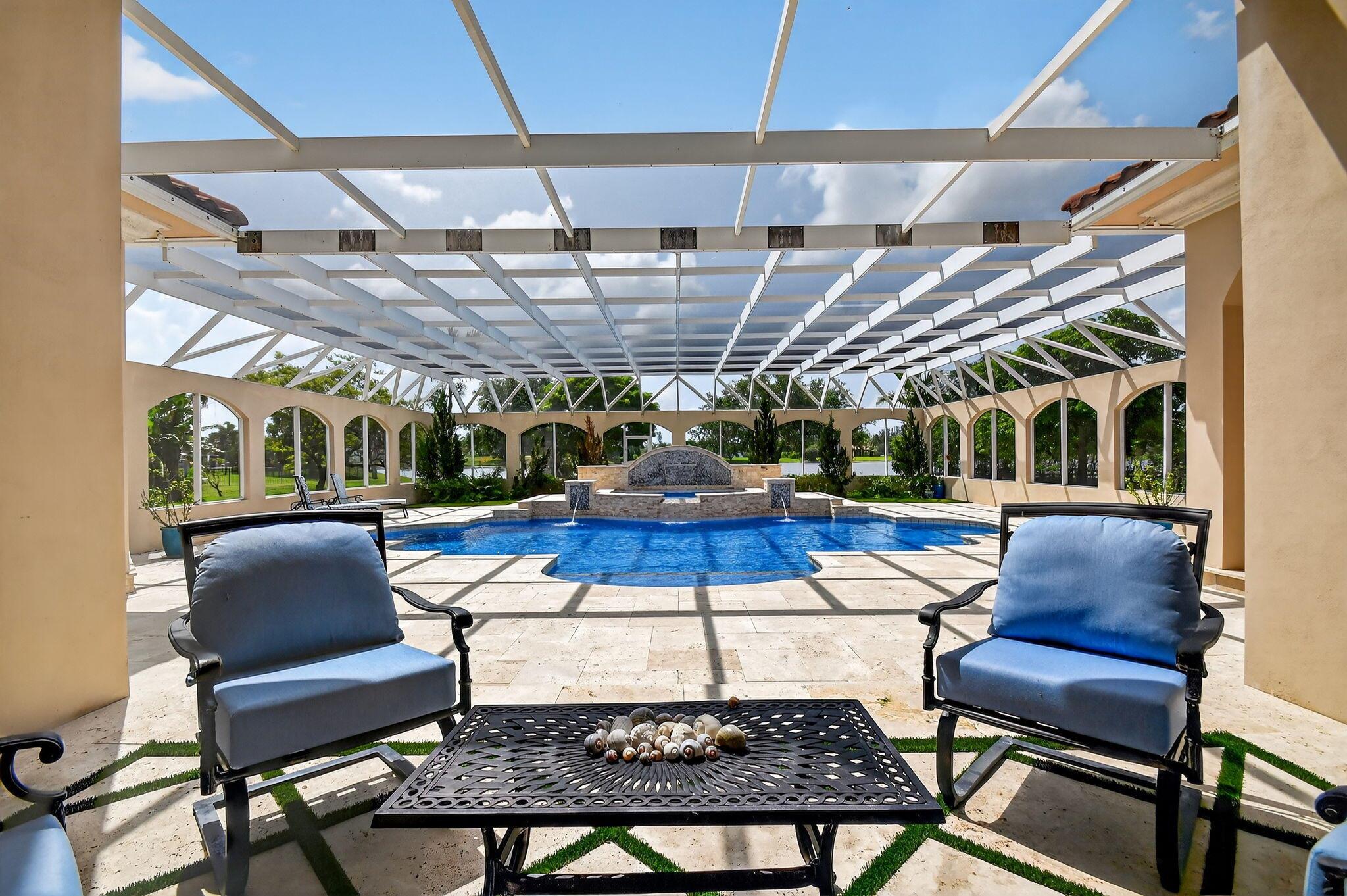 Lexington of Sherbrooke - Residential