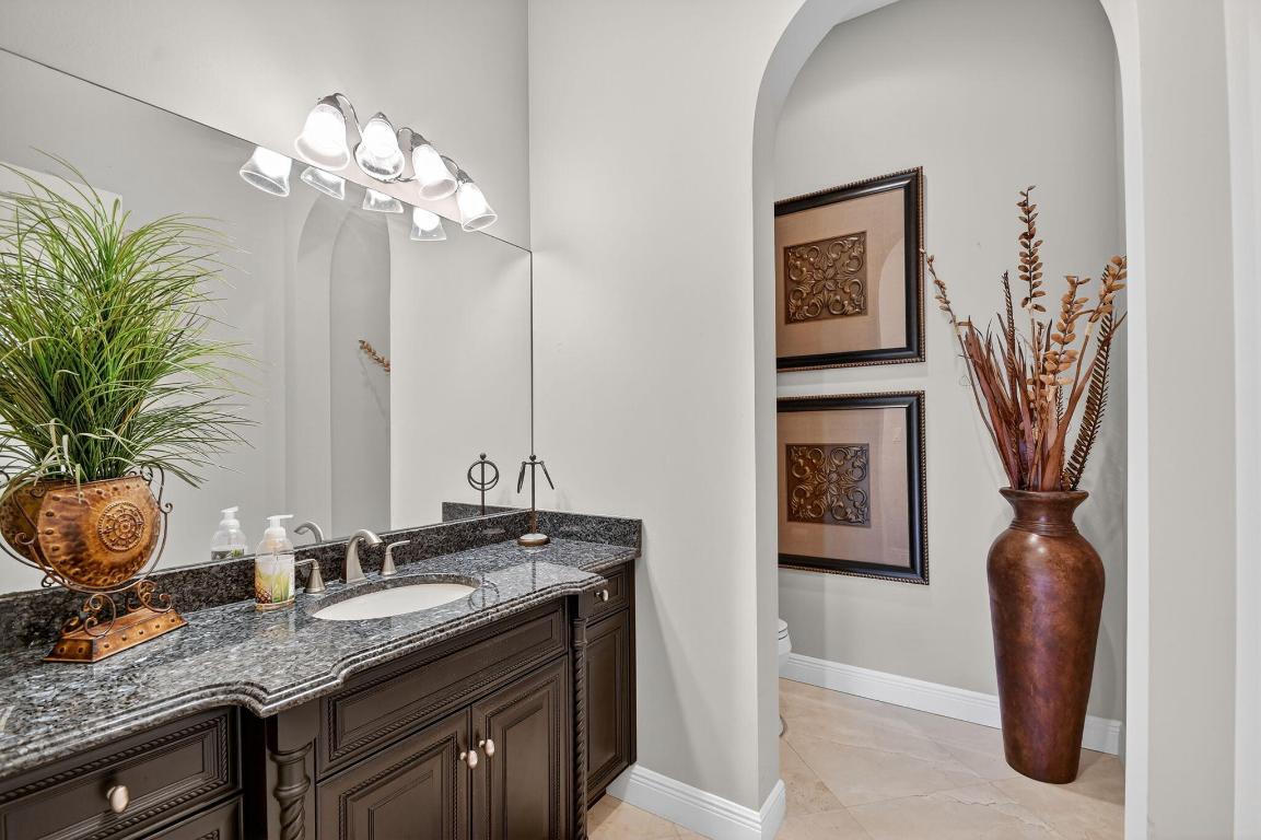 Lexington of Sherbrooke - Residential