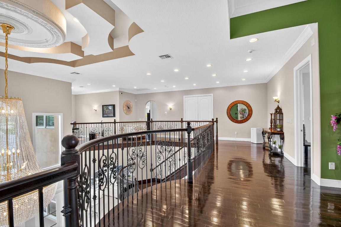 Lexington of Sherbrooke - Residential