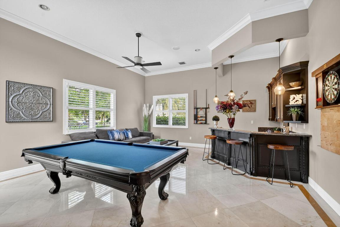 Lexington of Sherbrooke - Residential