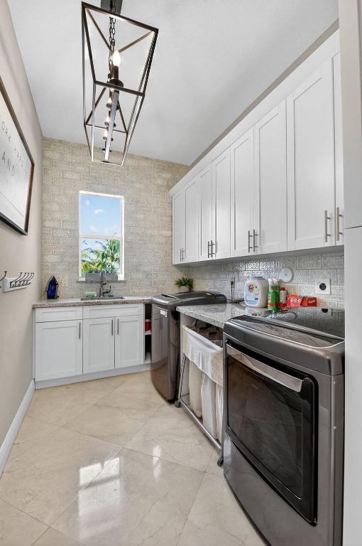 Lexington of Sherbrooke - Residential