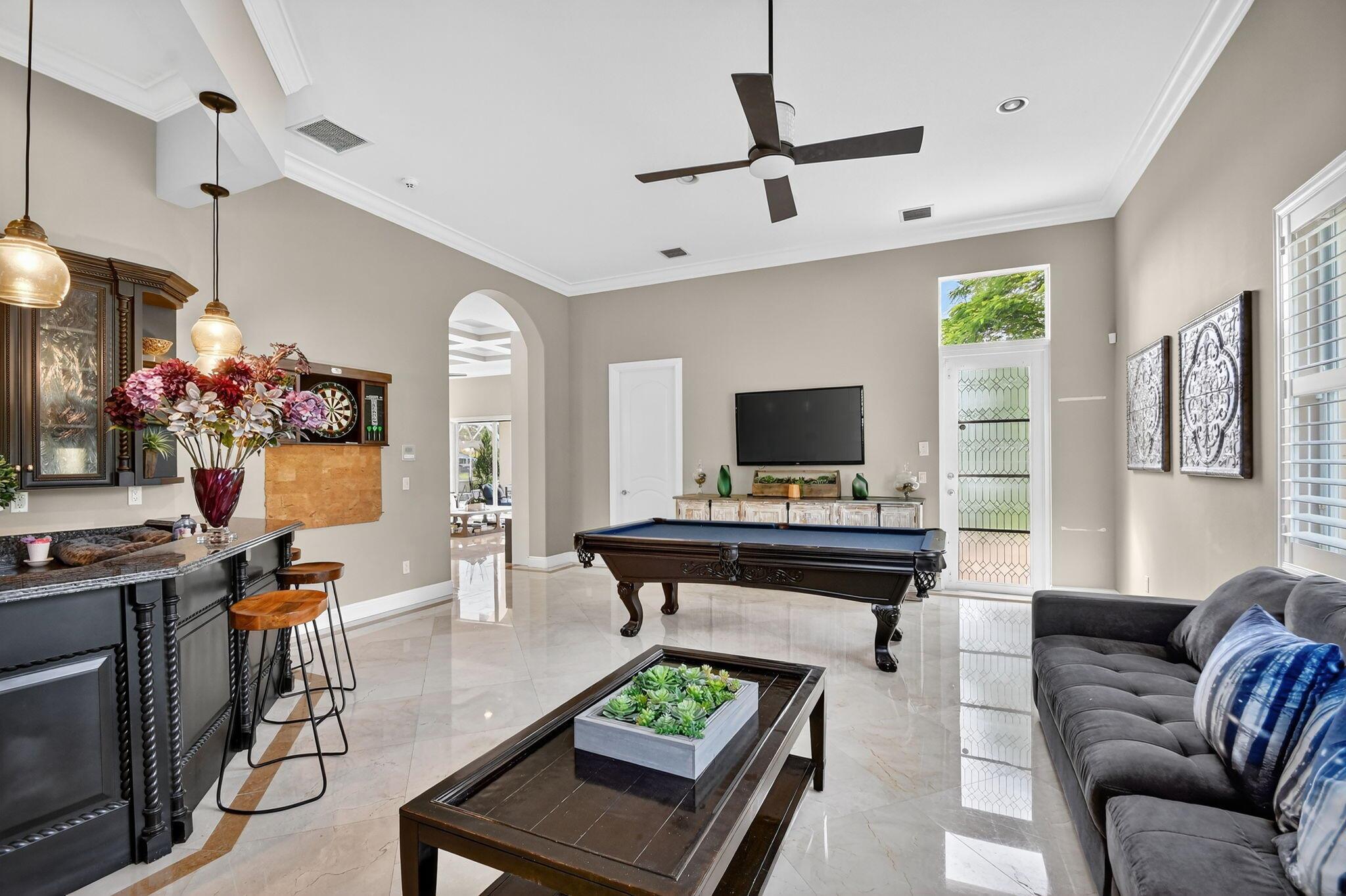 Lexington of Sherbrooke - Residential