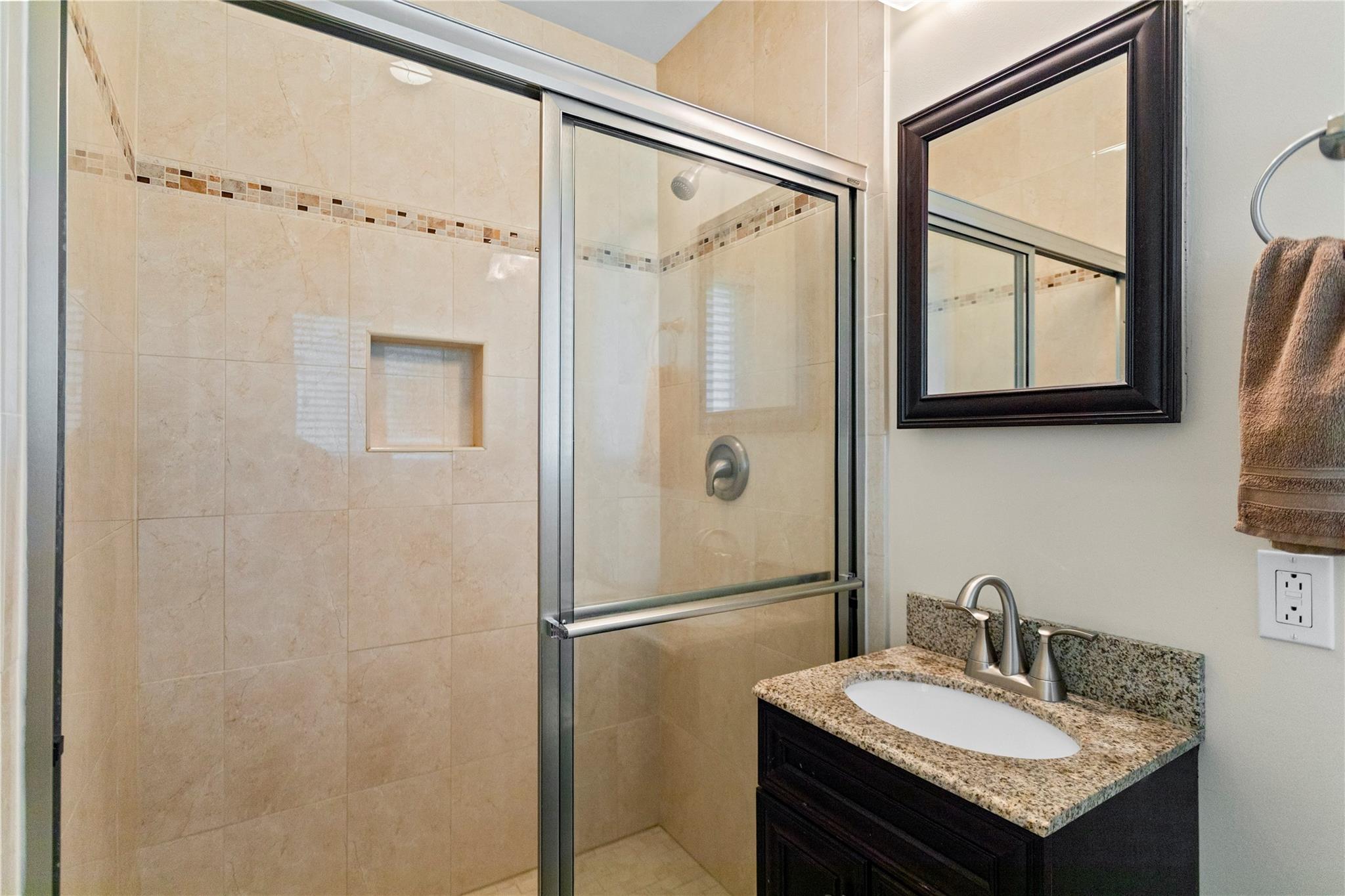 Floranada Ridge Sec A 30- - Residential