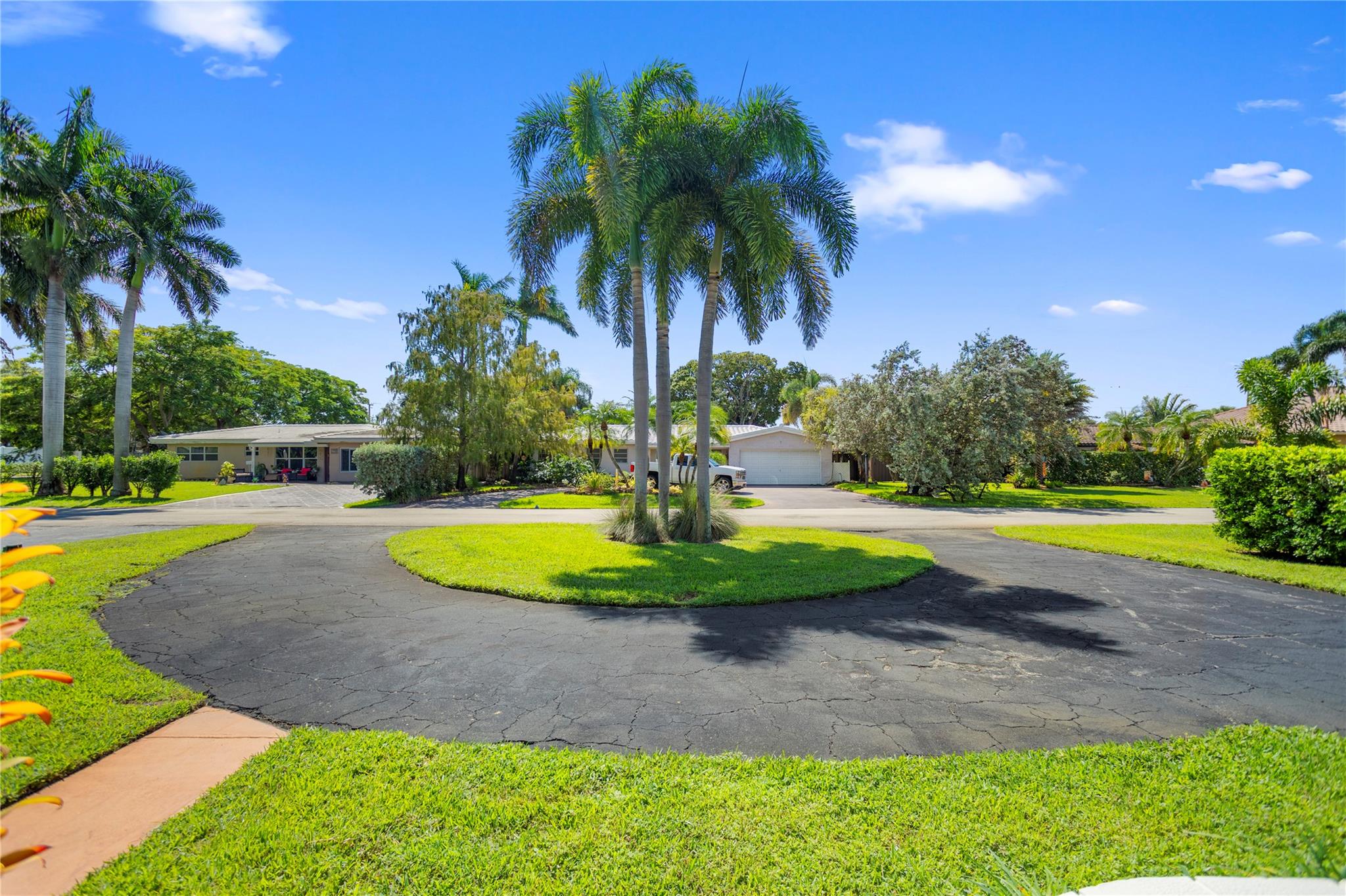 Floranada Ridge Sec A 30- - Residential