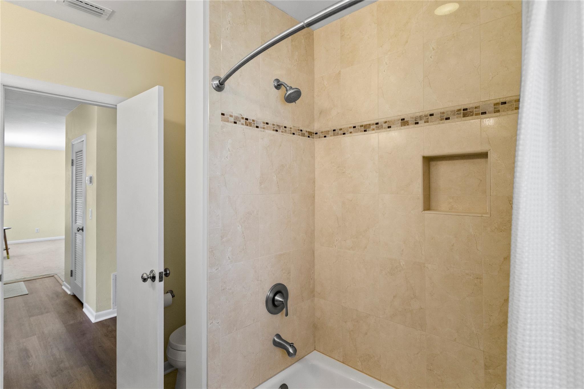 Floranada Ridge Sec A 30- - Residential