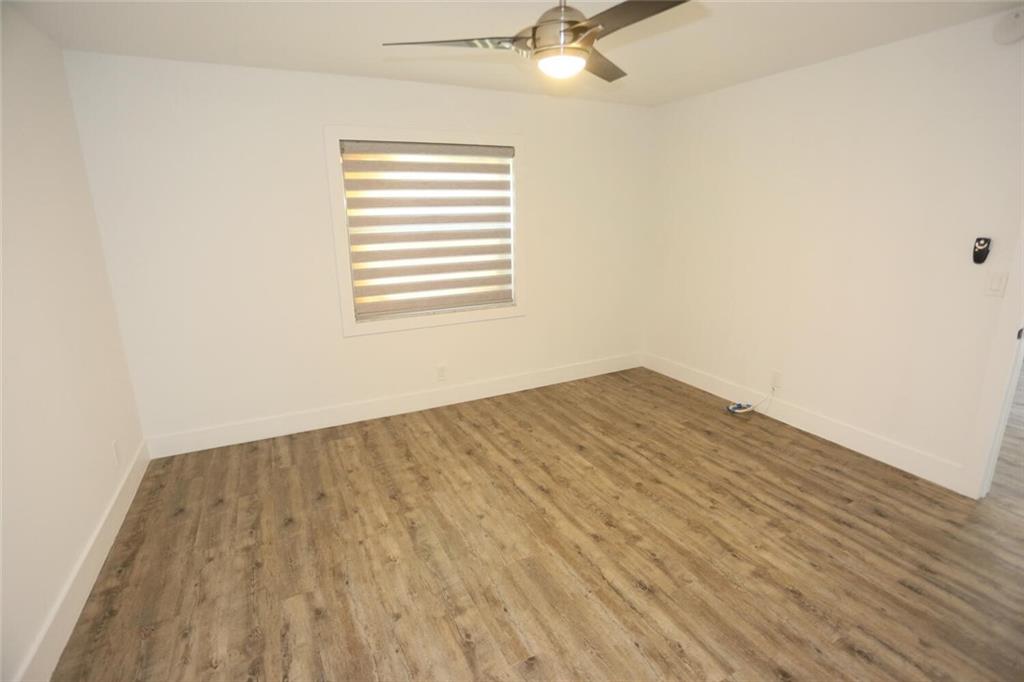 HOLIDAY VILLAGE - Residential