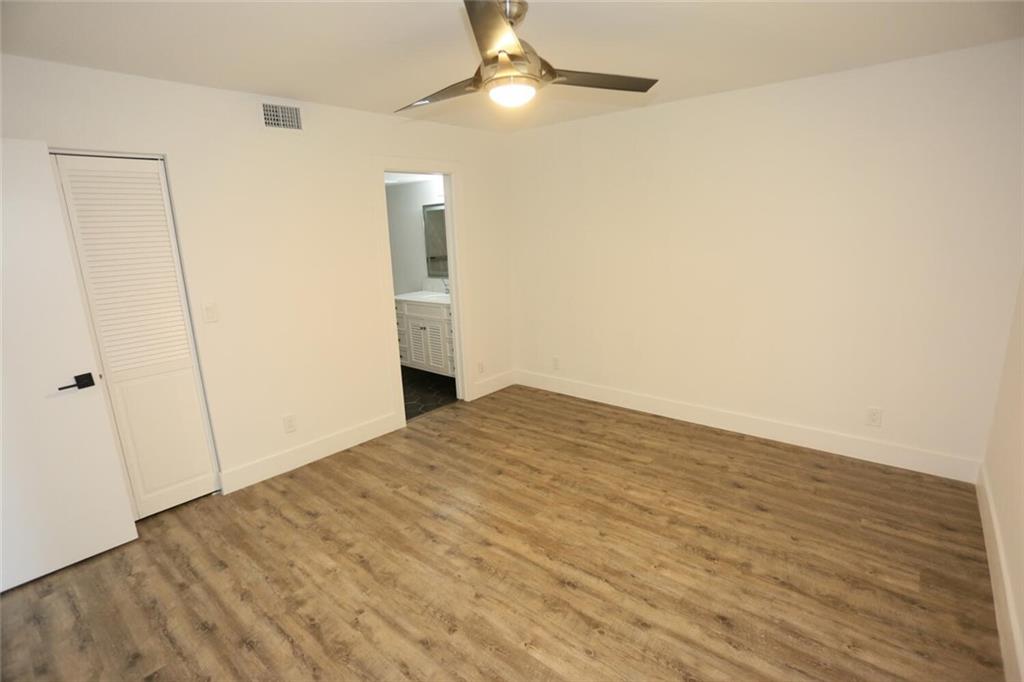 HOLIDAY VILLAGE - Residential