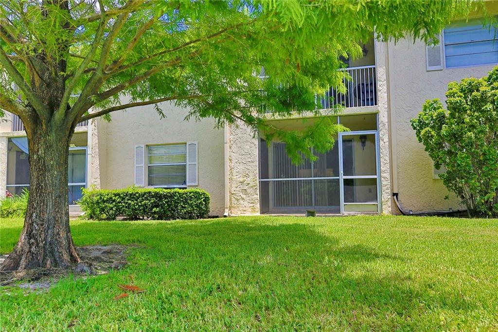 HOLIDAY VILLAGE - Residential