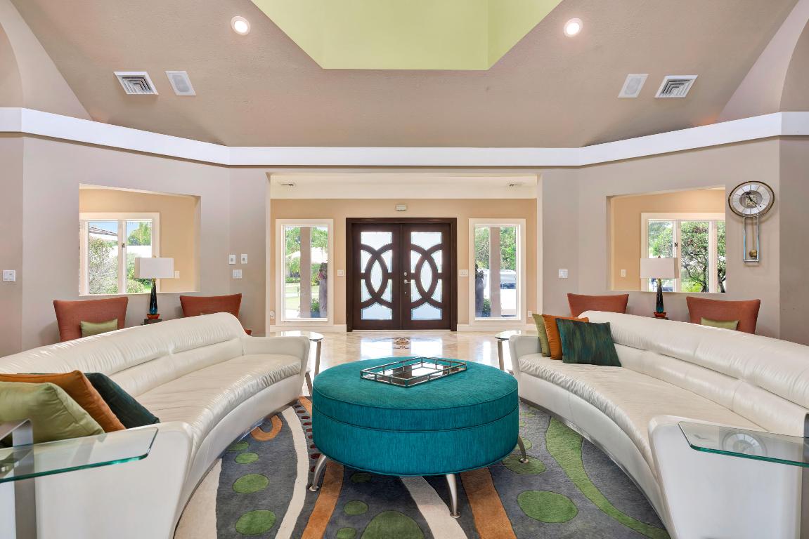 6460 SW Thistle Terrace