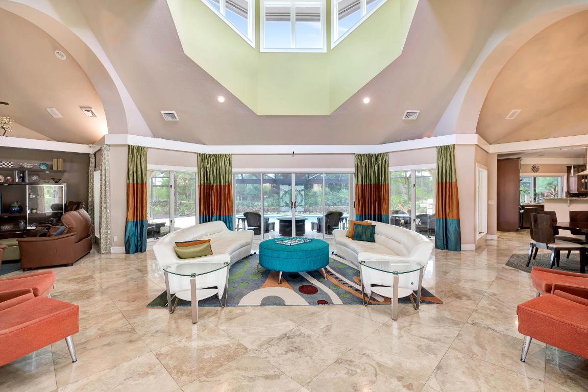 6460 SW Thistle Terrace