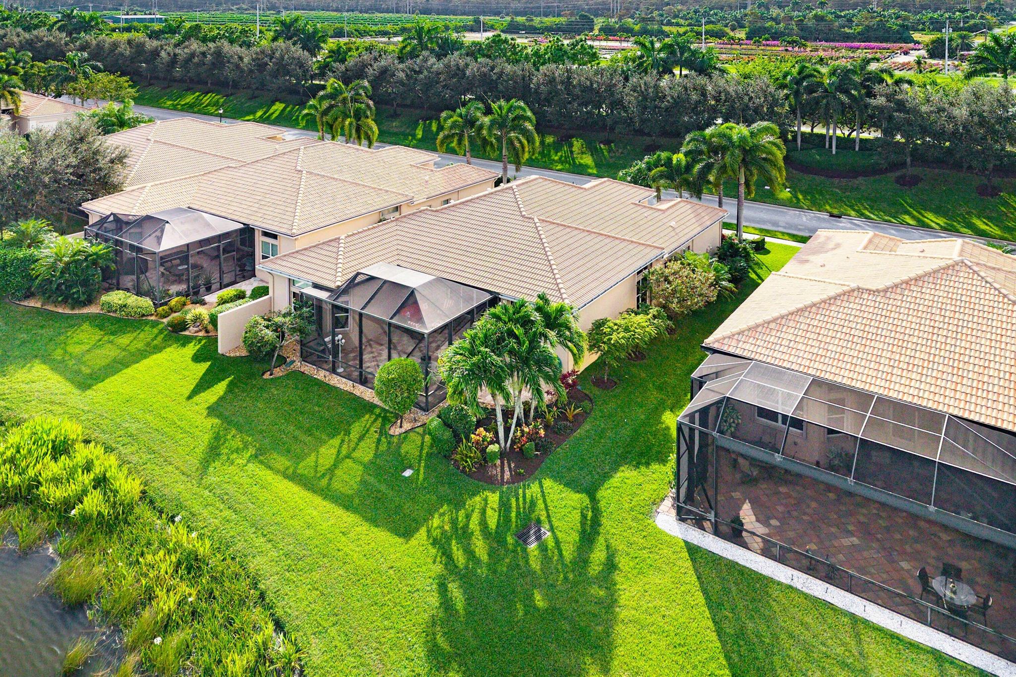 VALENCIA RESERVE - Residential