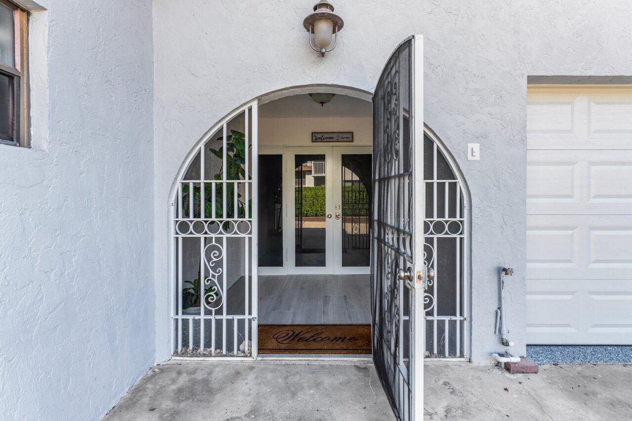 230 Sunrise Avenue 102