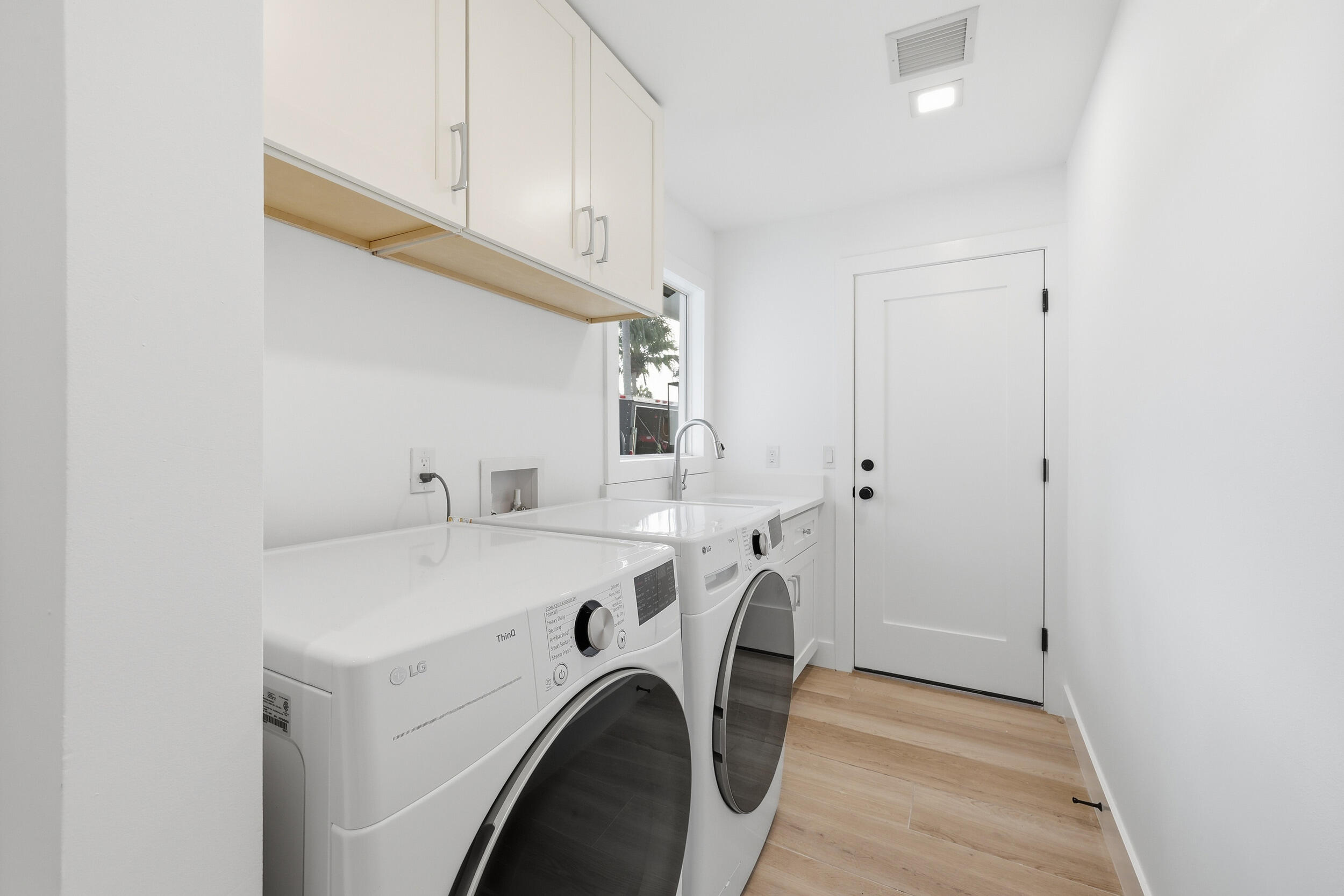 EASTPOINTE COUNTRY CLUB 7 - Residential