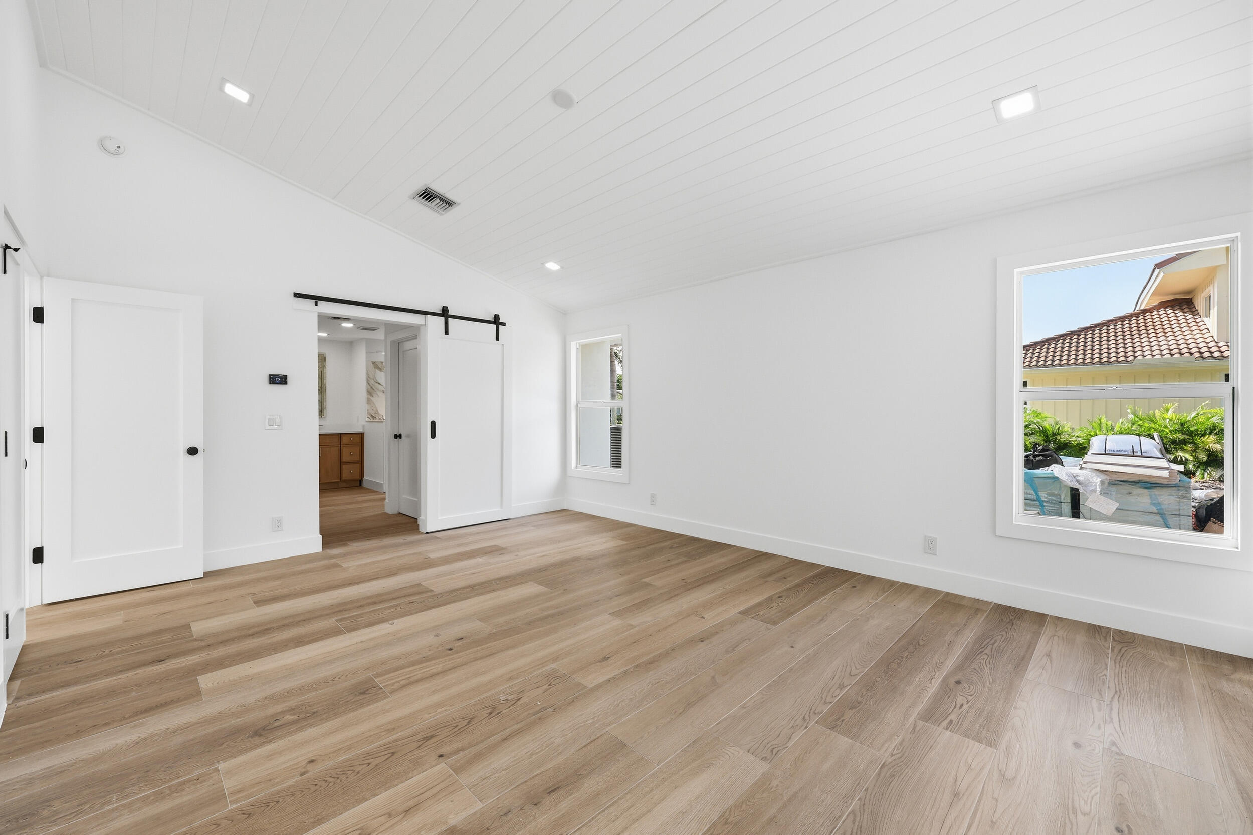 EASTPOINTE COUNTRY CLUB 7 - Residential