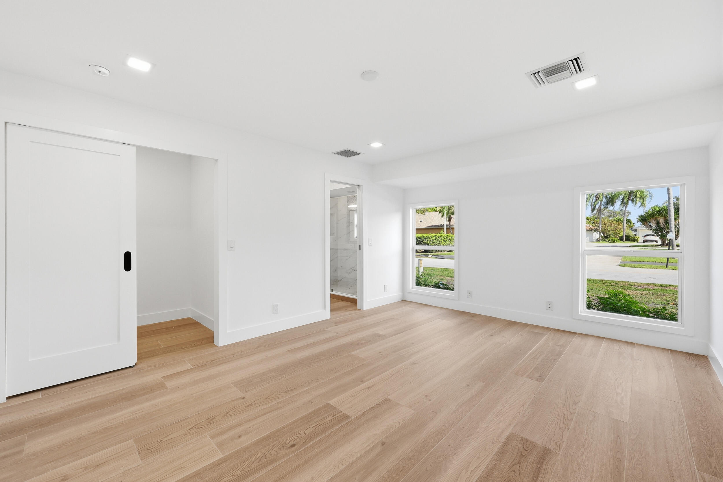 EASTPOINTE COUNTRY CLUB 7 - Residential