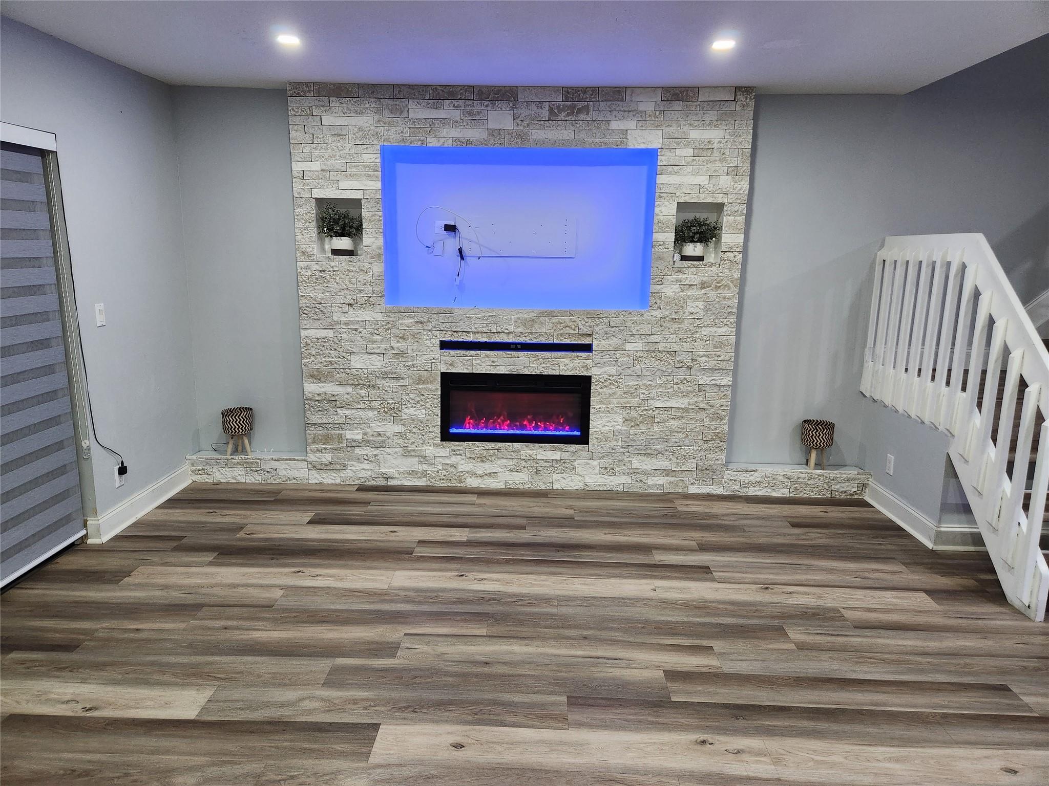 TARTAN COCONUT CREEK PHAS - Residential Lease