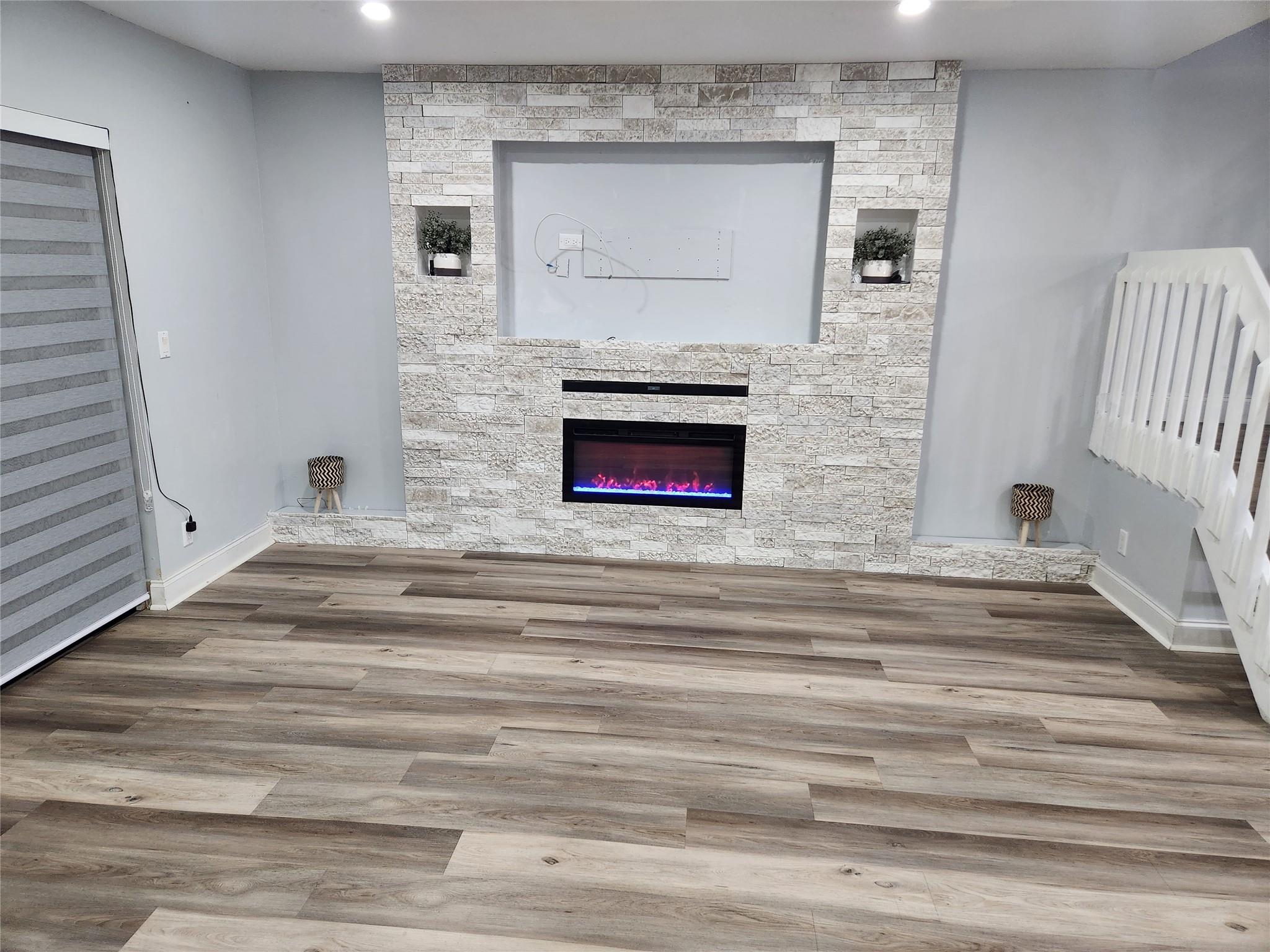 TARTAN COCONUT CREEK PHAS - Residential Lease