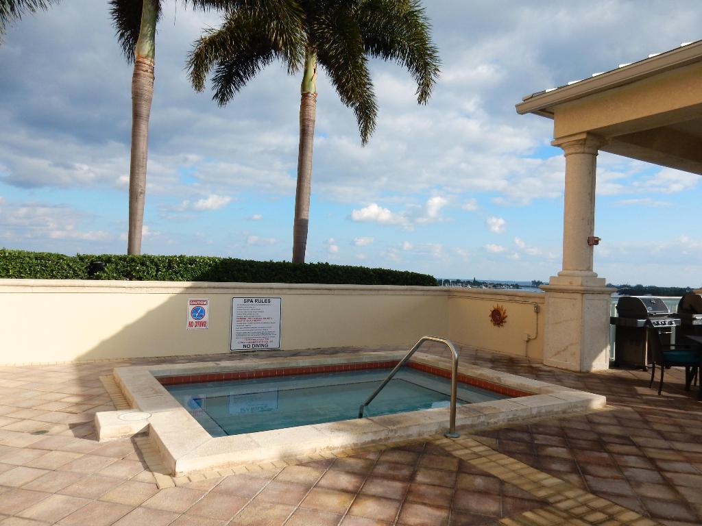MARINA GRANDE RIVIERA BEACH CONDO - Residential