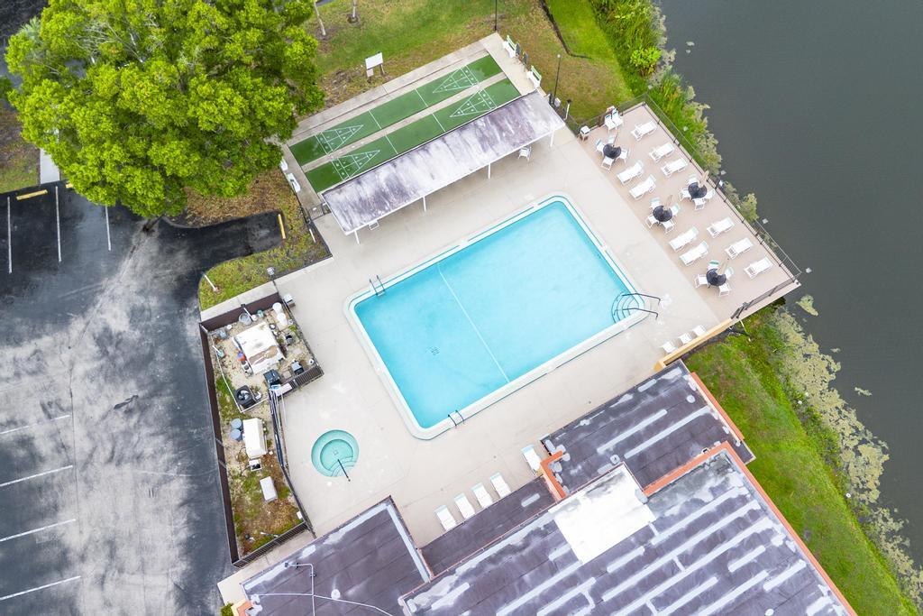 VISTA ST LUCIE - Residential