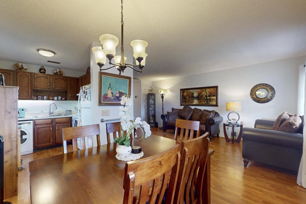 VISTA ST LUCIE - Residential